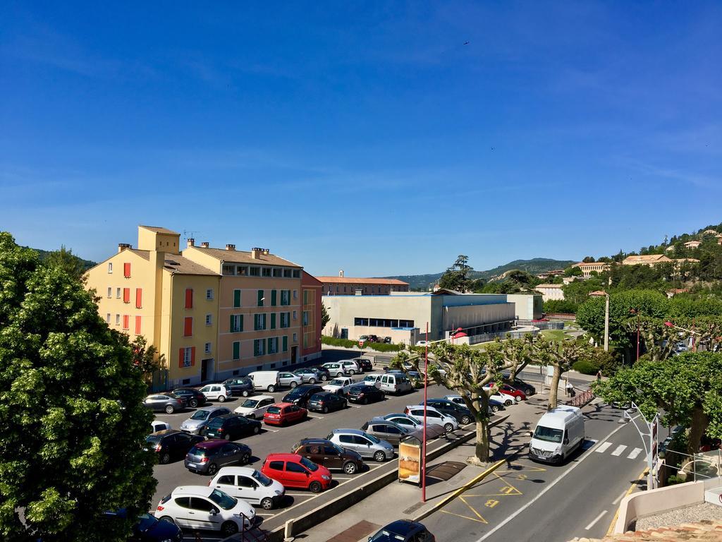 Hotel L'Aiglon Digne-les-Bains Eksteriør billede